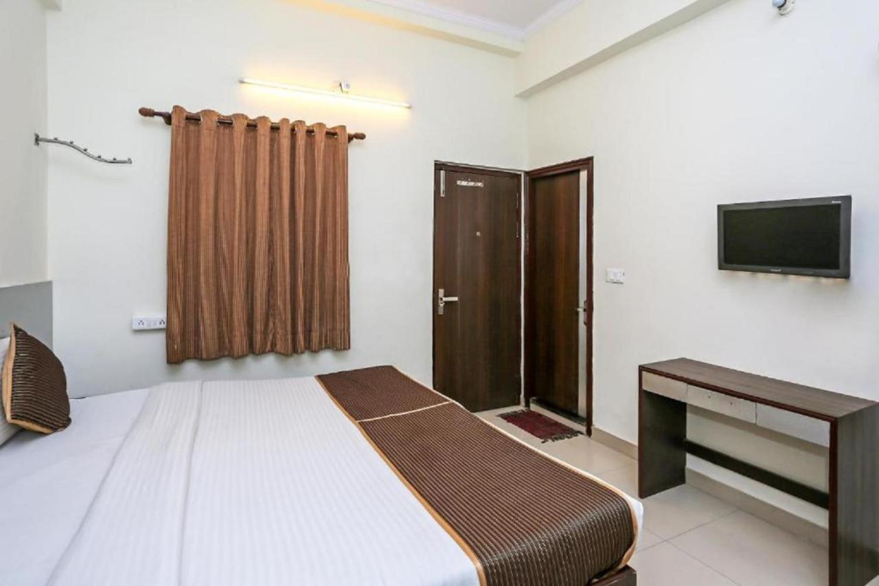 Hotel Anand Villa Agra  Bagian luar foto